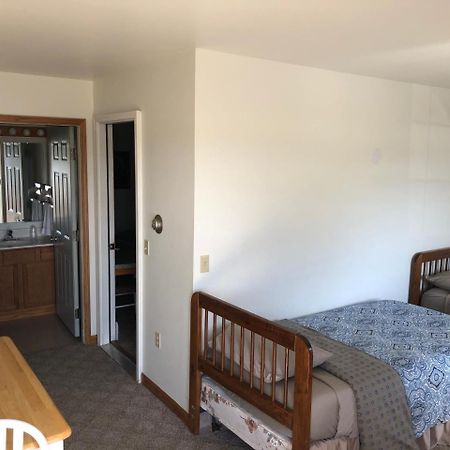 Chatham Village Inn Motel מראה חיצוני תמונה