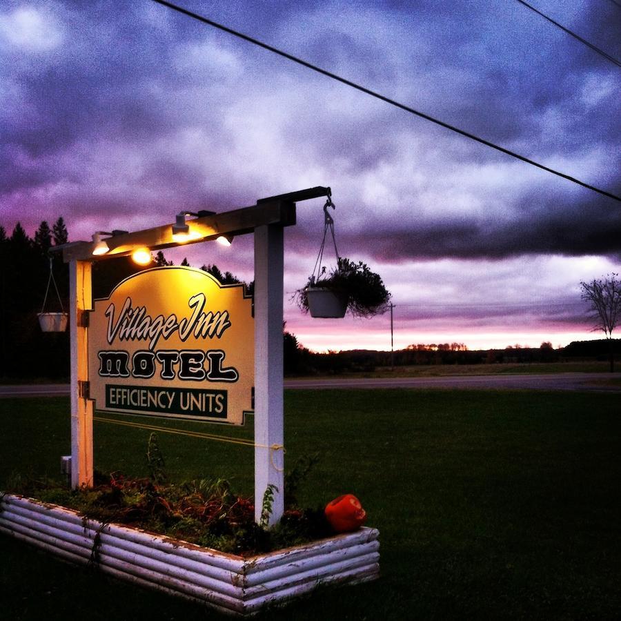Chatham Village Inn Motel מראה חיצוני תמונה