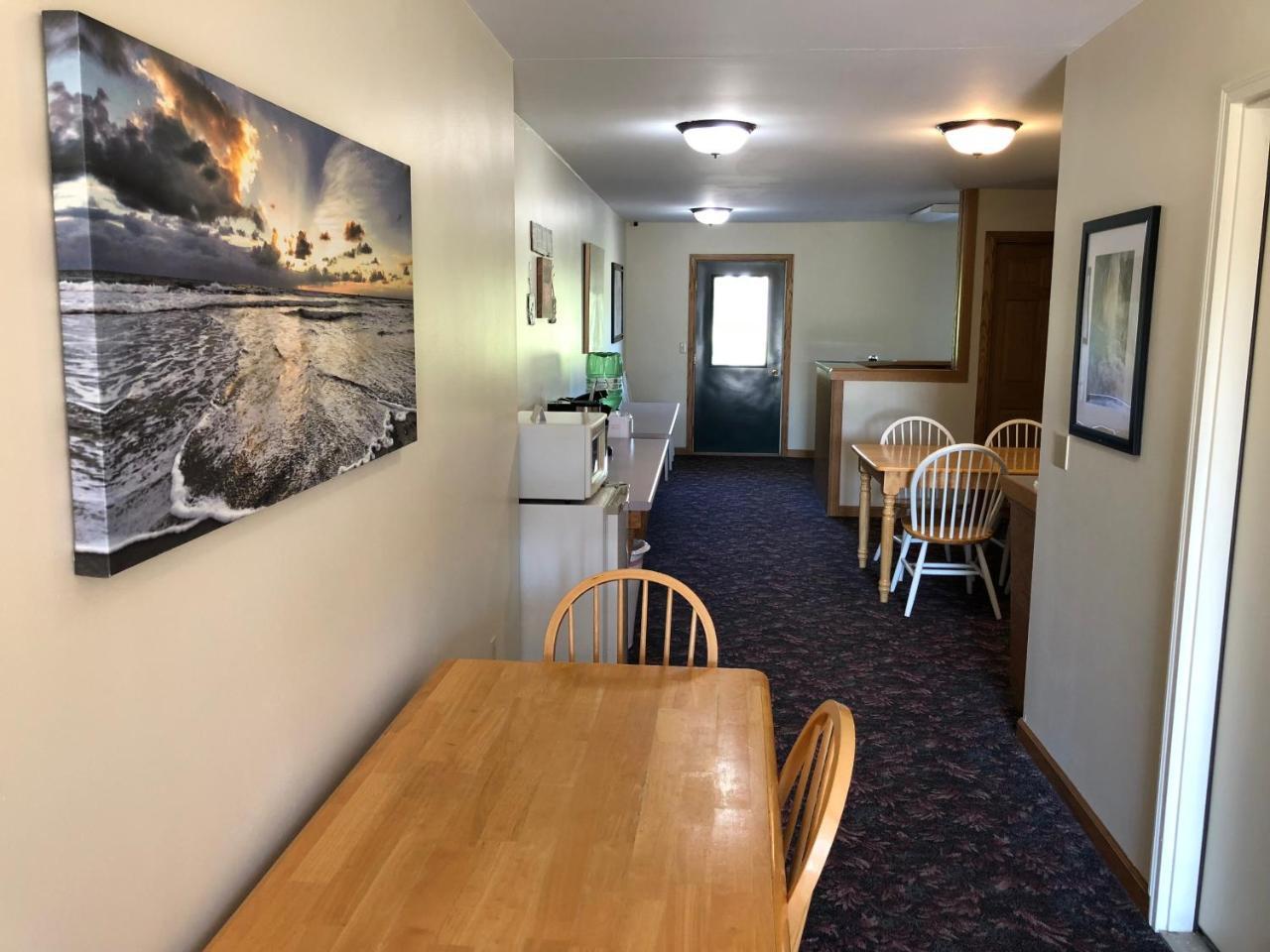 Chatham Village Inn Motel מראה חיצוני תמונה