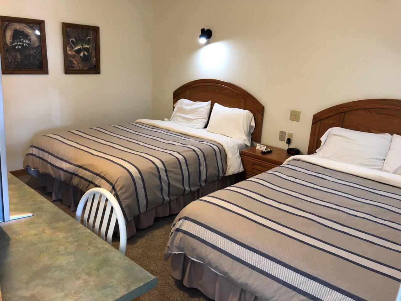 Chatham Village Inn Motel מראה חיצוני תמונה